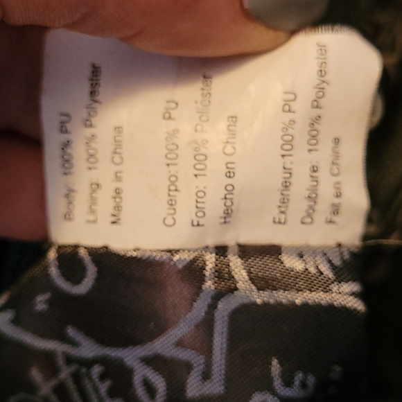 Betsy Johnson handbag with shoulder strap - Picture 8 of 8